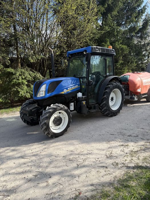 New holland t4.90F ciagnik sadowniczy
