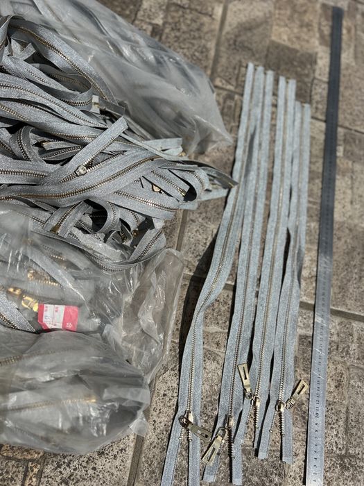 Змейки опт / метал 60-75 см - от 3 шт. 20 грн/шт