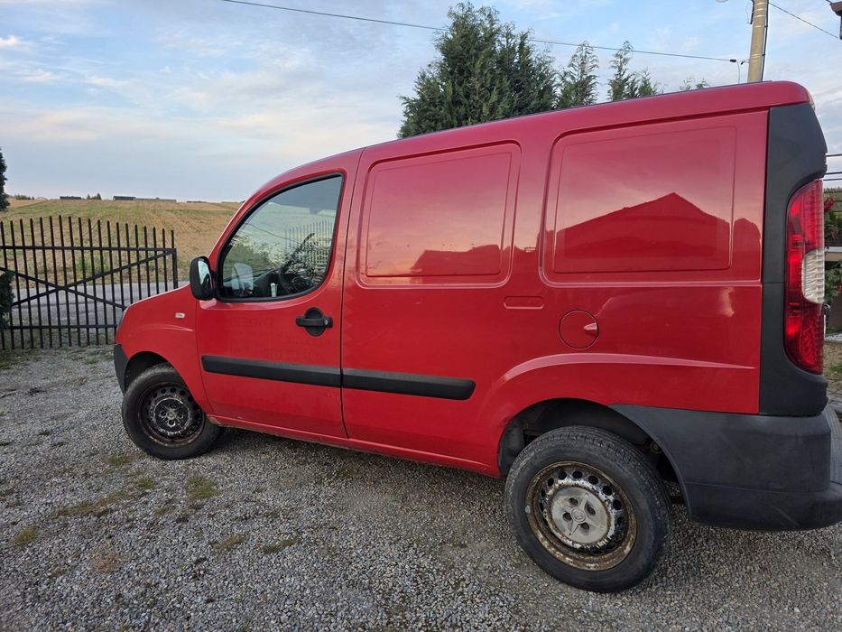 Fiat Doblo 2008r 1.3 diesel POLIFT blaszak dostawczy jak berlingo kangoo combo Partner caddy nemo connect