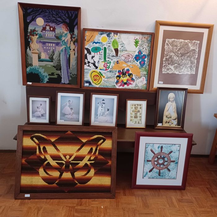 Variedade de quadros  Antigos