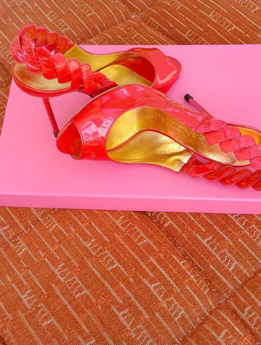 Туфлі. Босоніжки, Мюлі, Шльопанці ANDRIANO DIAGI