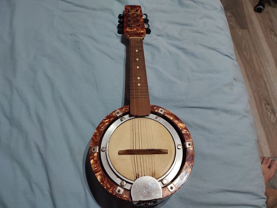 Banjo 8-ro strunowe