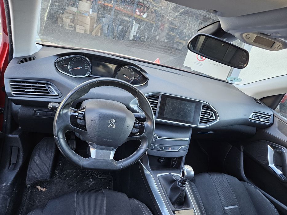 Peugeot 308 II 1.6 THP de 2014 para peças