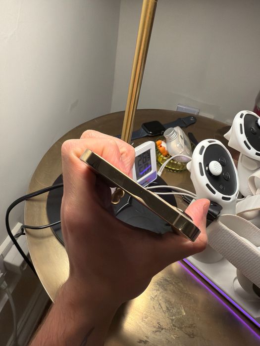 iPhone 12 Pro Max Glod