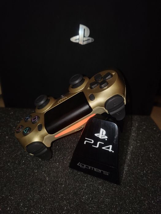 PS4 Golden Controller - New64551529574915121