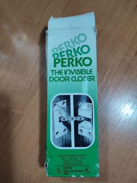 Дверний доводчик