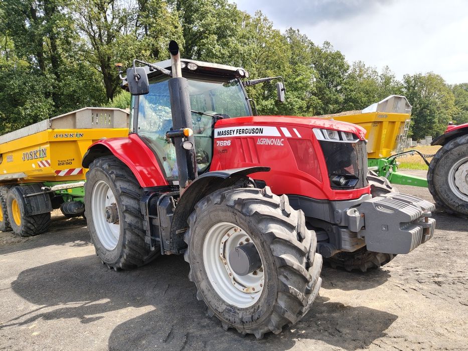 Massey Ferguson 7626