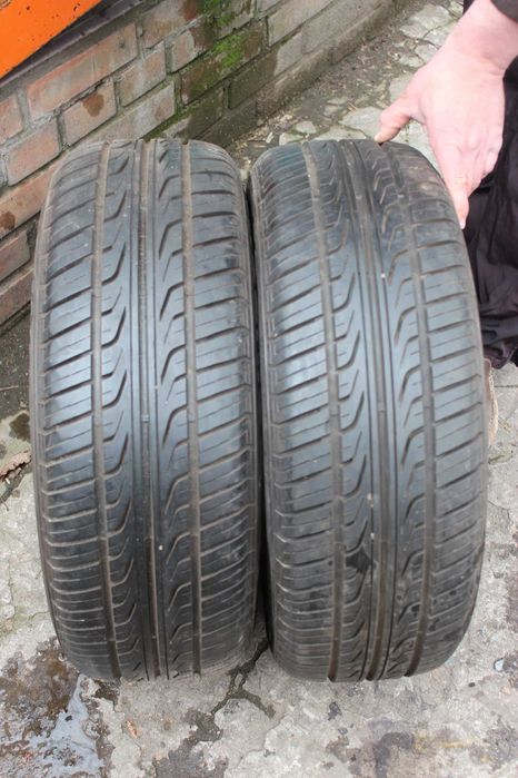 продам kumho 215/65/R15 новые два колеса летние