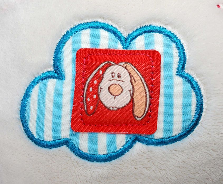 Poduszka pluszowa, maskotka, szeleszczące elementy Miś my first NICI