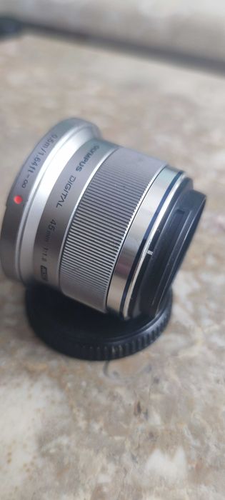 Olympus M.Zuiko 45mm f1.8