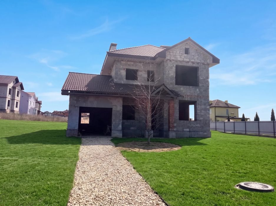 Оренда будинку 199–213 м² у Home Resort — 7 будинків на вибір