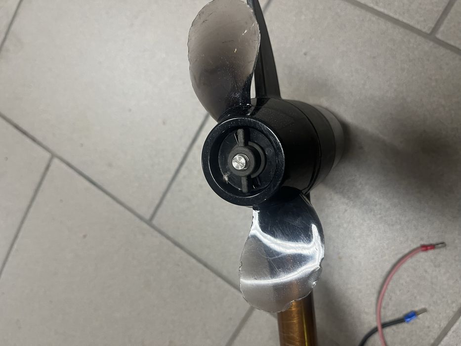 Silnik zaburtowy Rhino Cobold VX18