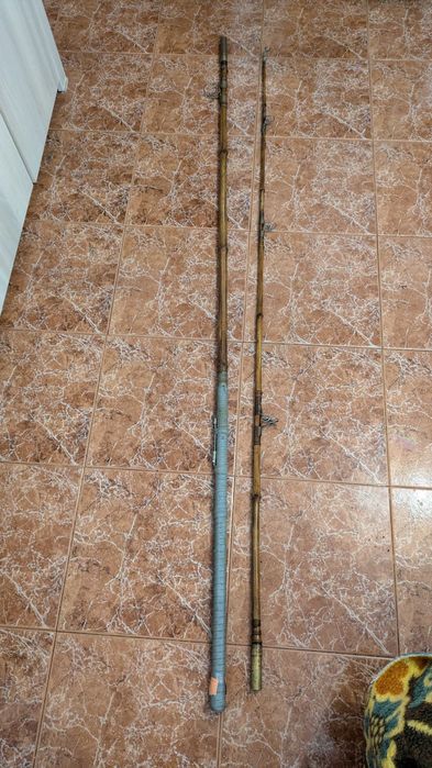 chumbeiras e canas de pesca + barbatanas + carrinhos + o colos