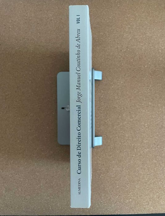 Direito Comercial - Jorge Manuel Coutinho de Abreu