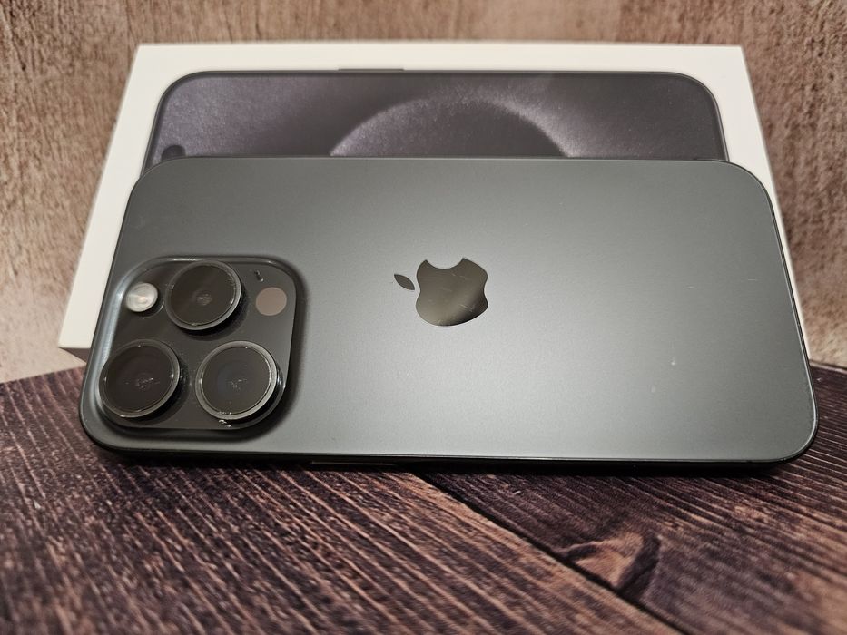 Смартфон Apple iPhone 15 Pro 128Gb Black Titanium 87% з гарантією