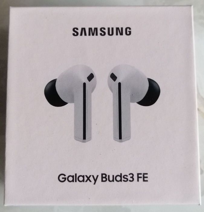 Nowe słuchawki buds 3 FE samsung