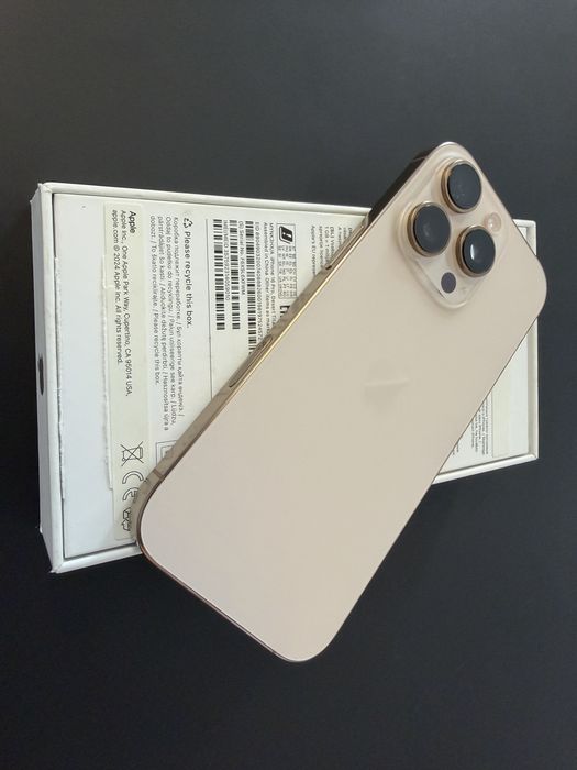 Iphone 16 pro 256gb bateria 93%
