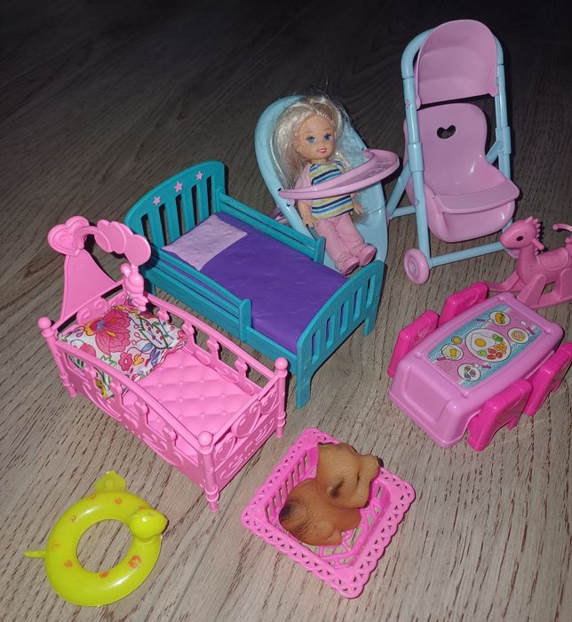 Игрушки для кукол барби