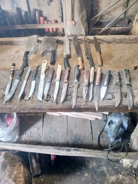 Продам топорища, ручки до молотки та інший садовий інструменттків і ку