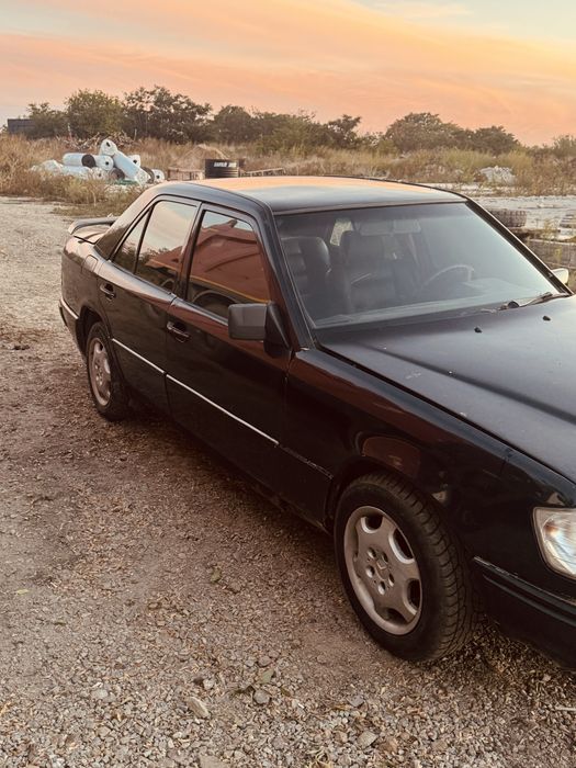 Mercedes-benz 124