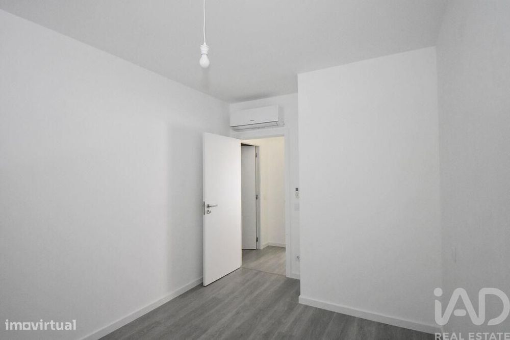 Apartamento T2 em Miranda do Corvo de 52 m2