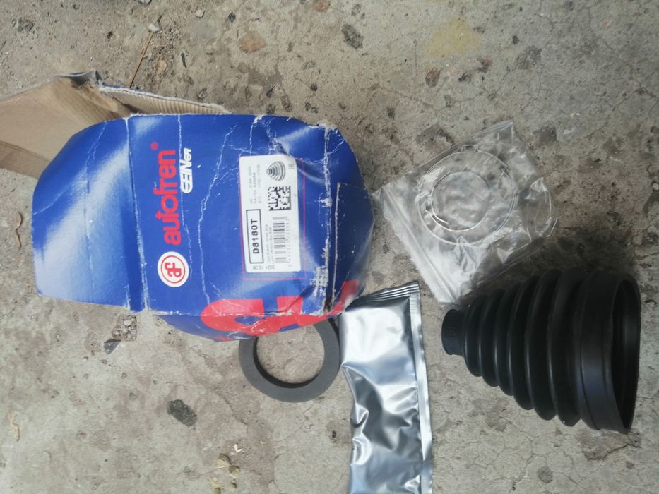 Продам новый пыльник Скудо Експерт Джампи