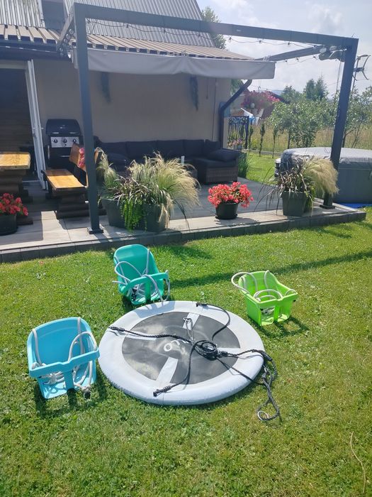3 X huśtawka ogrodowa  plus koło  bocianie gniazdo - sprawne