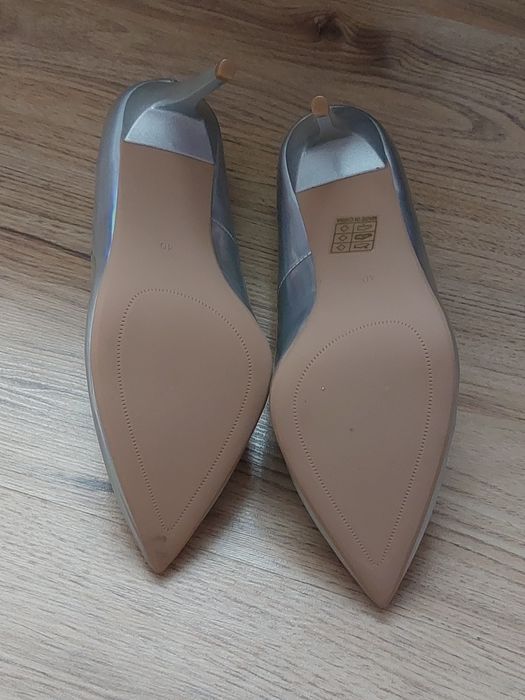 Szpilki srebne holo rozm. 40