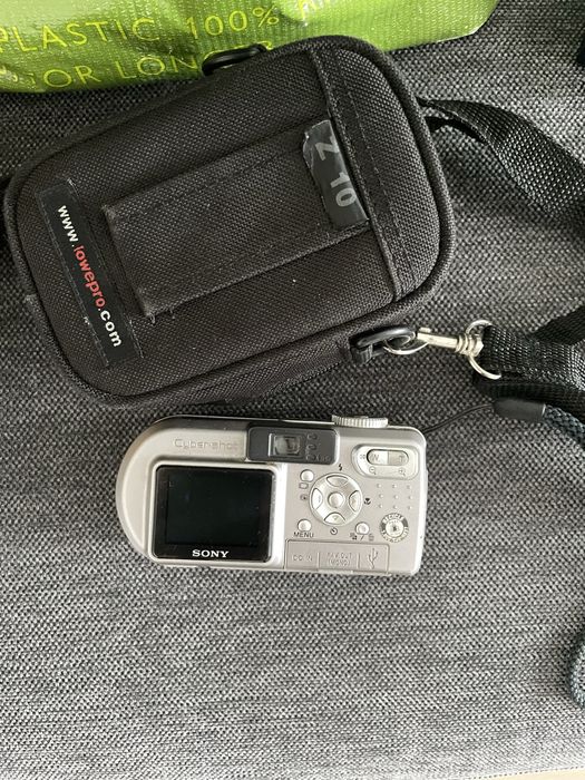 Фотоапарат sony cybershot