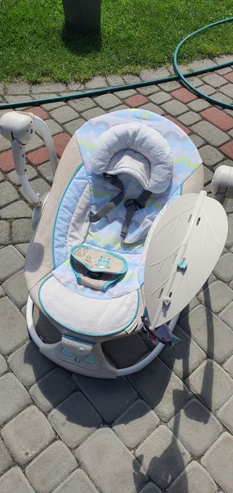 Leżaczek bujaczek Ingenuity