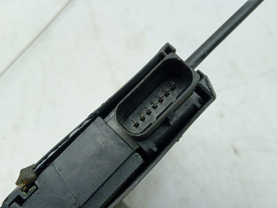 Fechadura / fecho porta trás esquerdo CITROËN C4 Picasso II