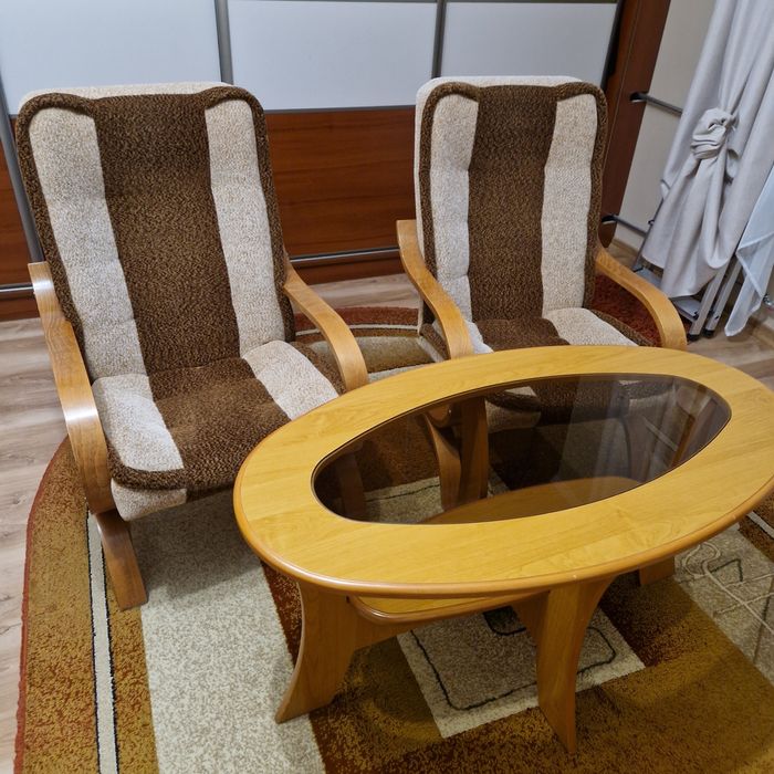 Stolik kawowy  z szyba