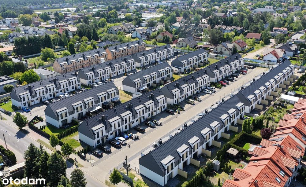 Ostatni Dom 78,22 Oraz 25 M2 - Strych - Ogródek - Bezpośrednio