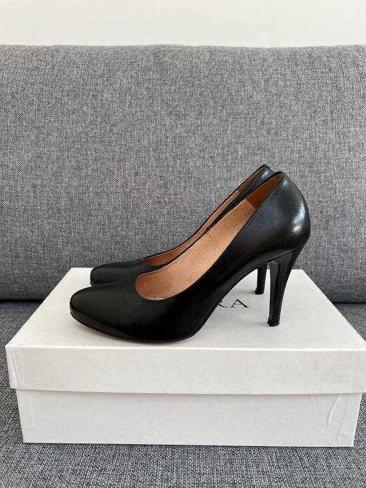 Badura - czarne szpilki