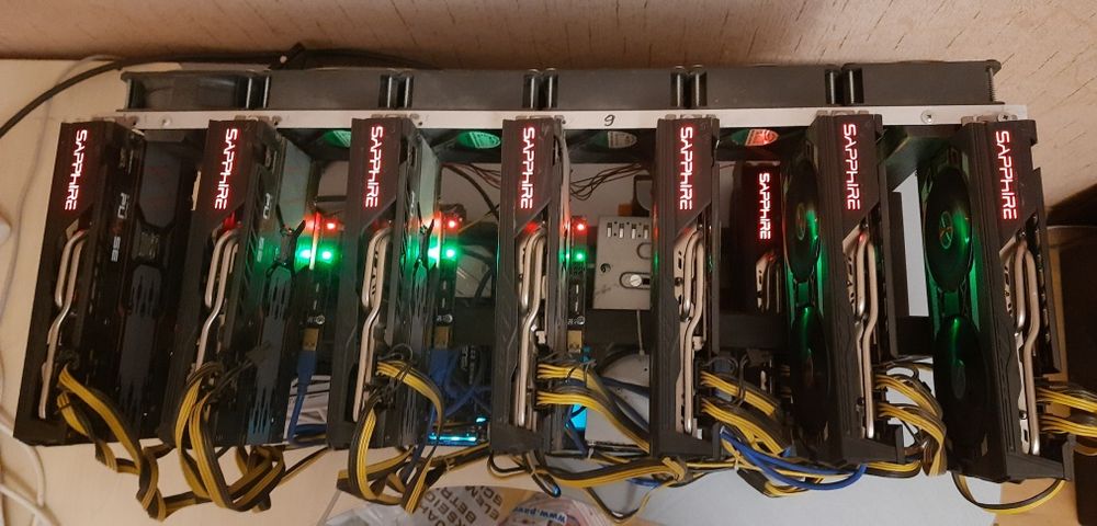 Майнинг ферма на 8 видеокарт, продажа без карт