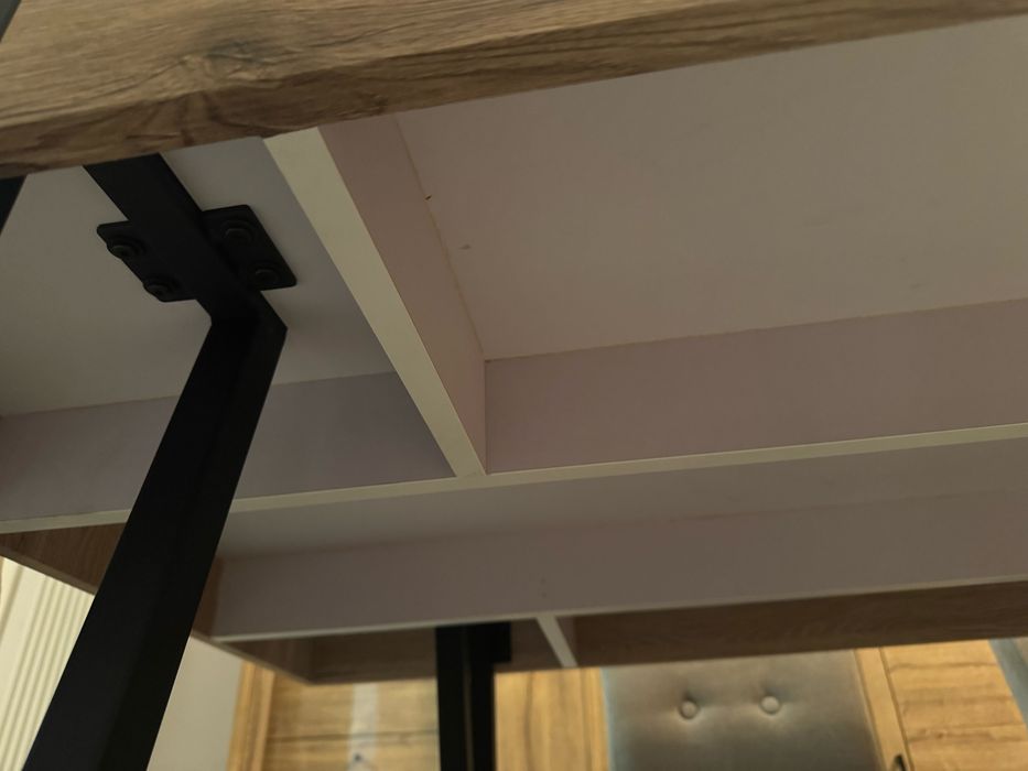 Stół nierozkładany