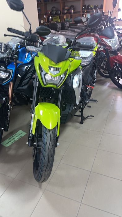 АКЦІЯ! Mотоцикл дорожній LIFAN SR220