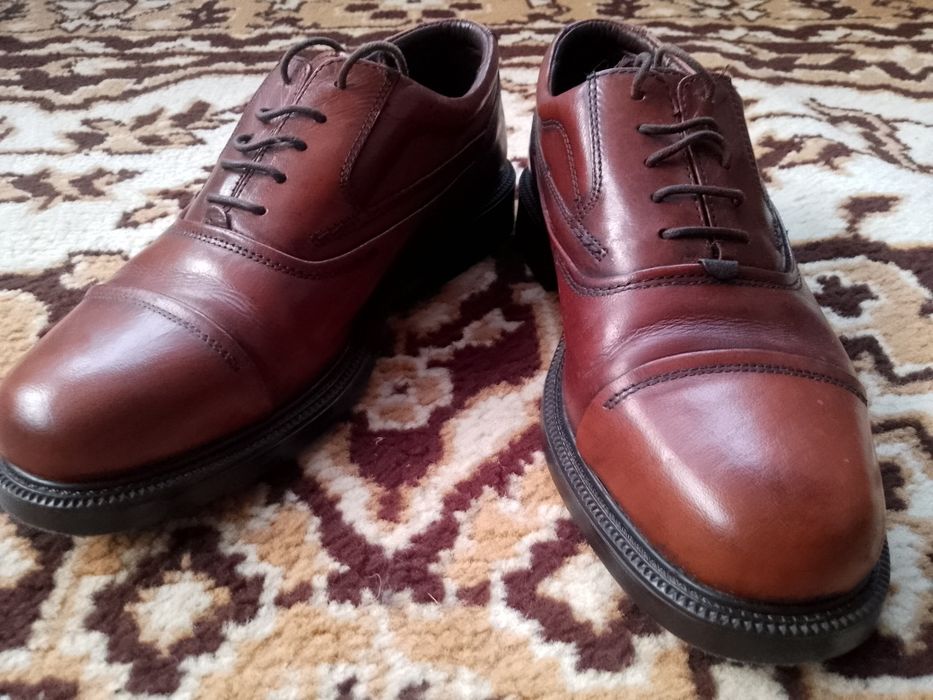 Продам туфлі чоловічі Zantos 42р.