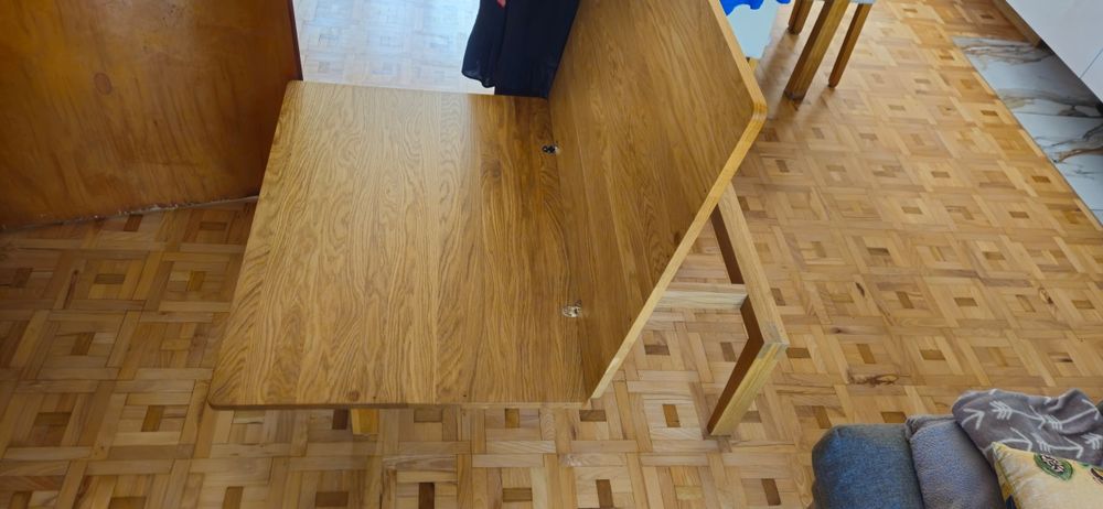 Piękna ława dębowa rozkładana.