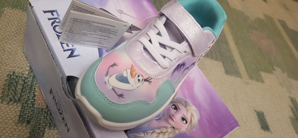 Sapatilhas frozen com luzes originais
