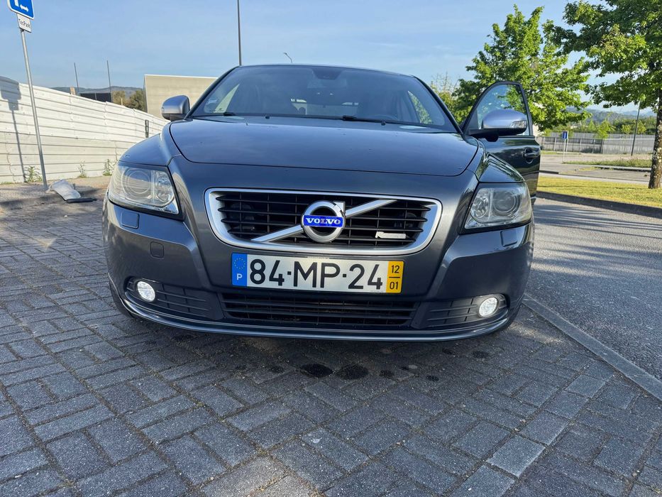 Volvo S40 R design