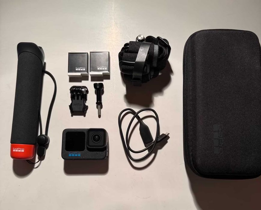 GoPro Hero 12 z akcesoriami