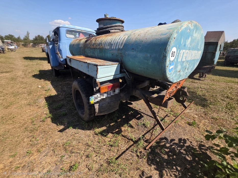 Продам ГАЗ 52 вантажний паливозаправник.