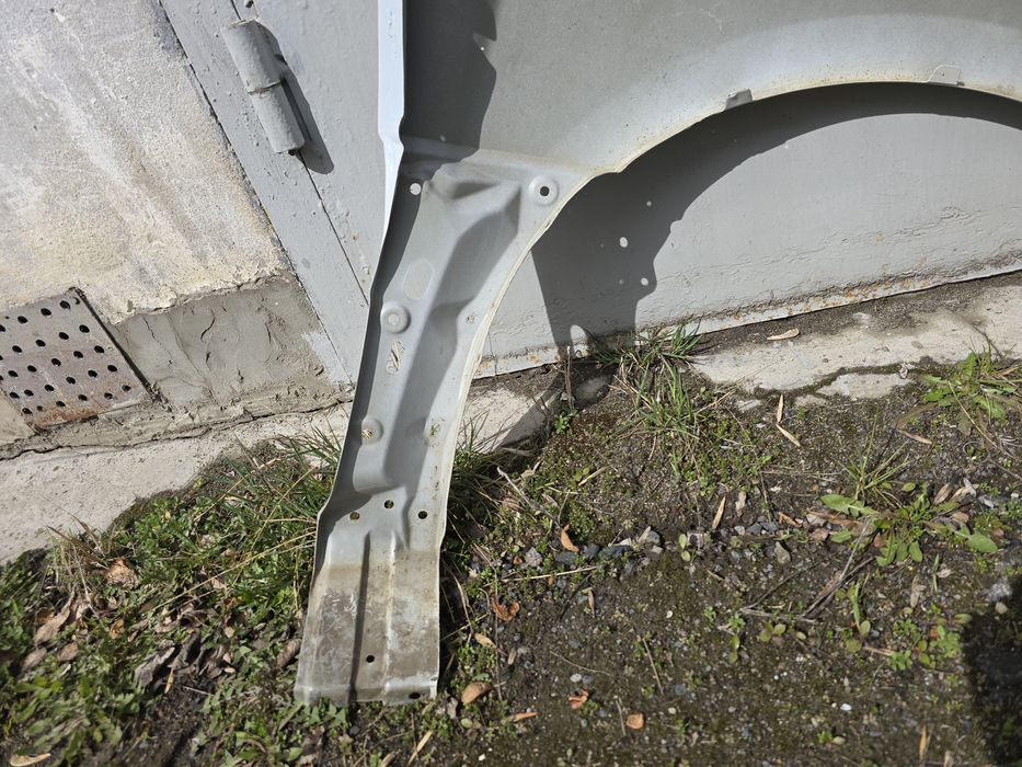 Крило ліве Subaru Impreza wrx sti 2007-2011