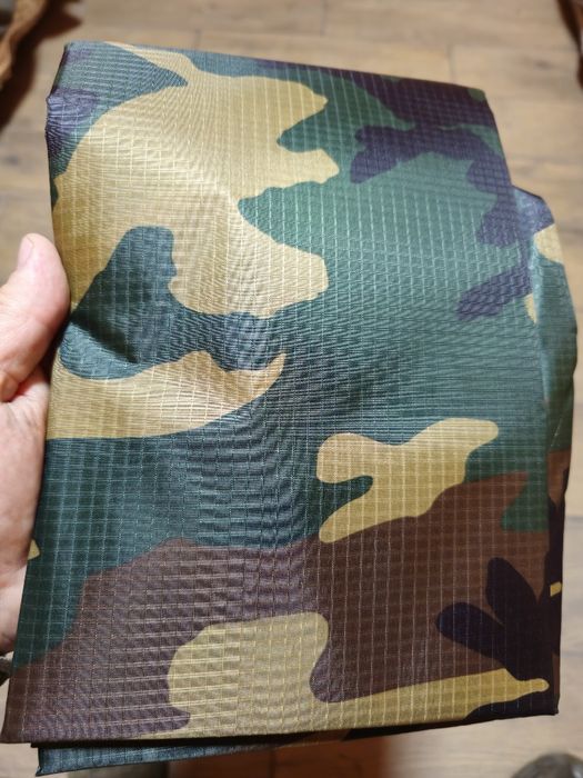 Пончо ( дощовик)  Rothco Enhanced Rip-Stop Poncho (Woodland Camo).