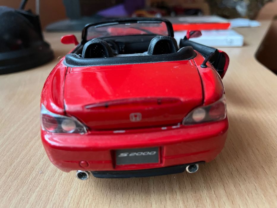 Honda s2000 cabrio Maisto 1:18