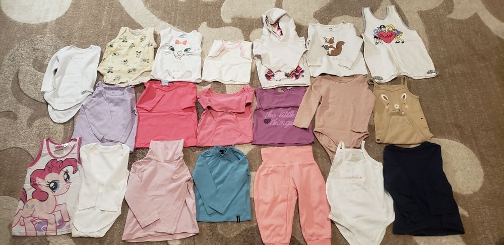 Одяг для дівчинки 74 см