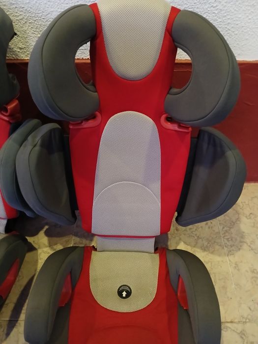 Cadeira da Chicco de criança( 15 - 36Kg) para carro