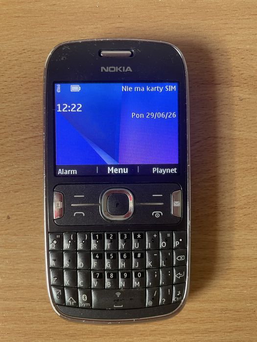 Nokia Asha 302 + pudełko + ładowarka, sprawna!