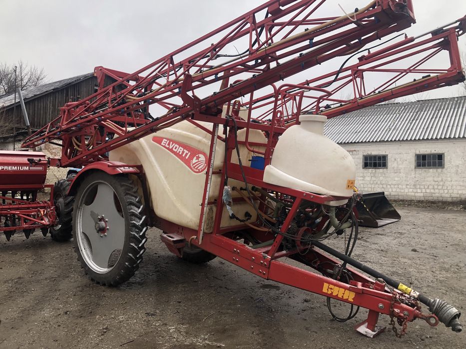 Продам оприскувач ELVORTI